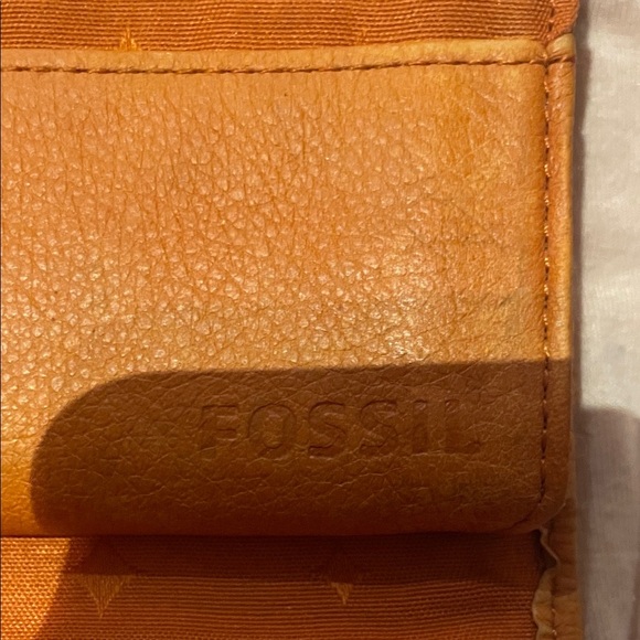 Fossil Tan Leather Wallet with Silver Accent-As Is - Picture 8 of 13